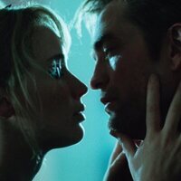 Jennifer Lawrence y Robert Pattinson viven fuertes altibajos en el primer tráiler de 'Die My Love'