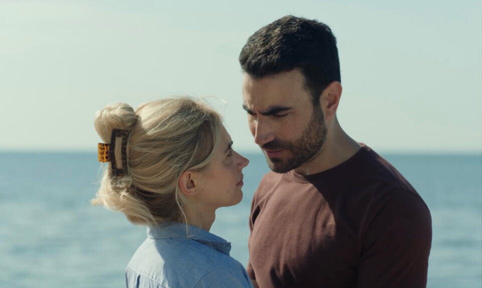 'Contigo, todo': Ciencia ficción, romance y muchas lágrimas