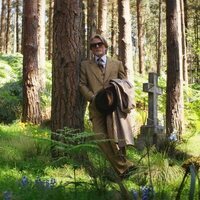 Puñales por la espalda: De entre los muertos