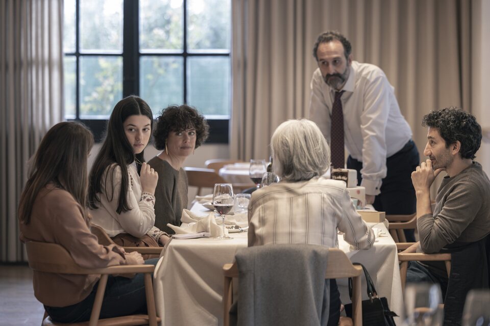 'Los domingos' se mantiene fuerte en taquilla