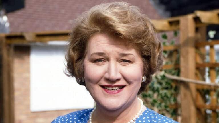 Patricia Routledge en 'Keeping Up Appearances'