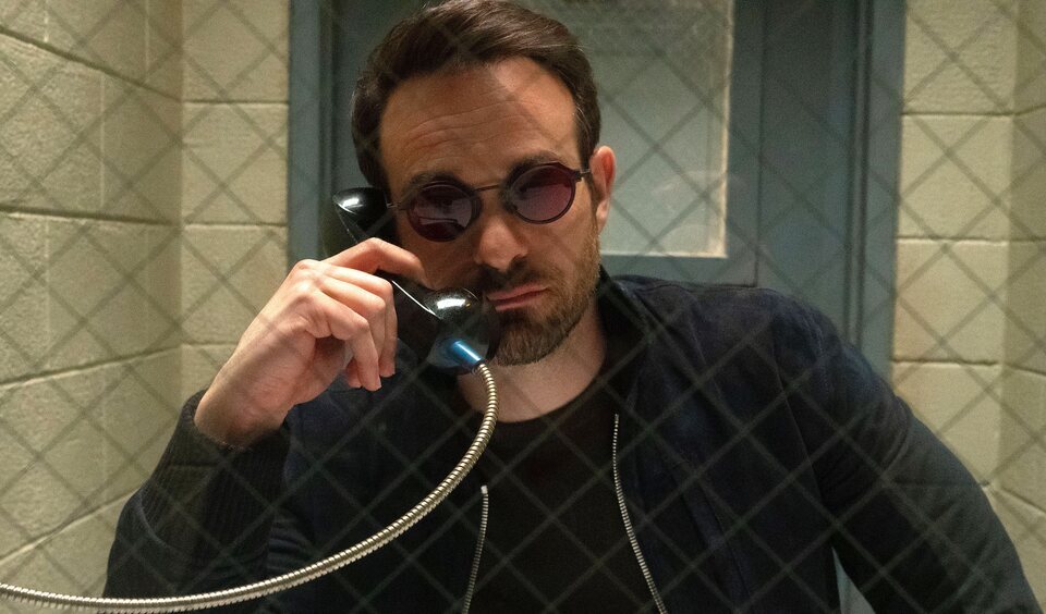 Charlie Cox como Matt Murdock