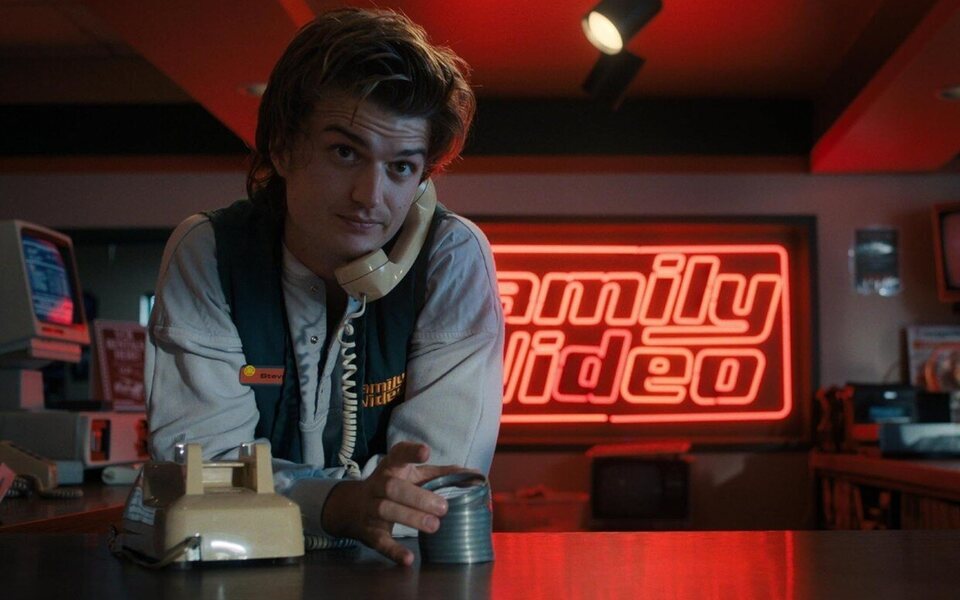 Mata demorgorgons y canta como los &aacute;ngeles: &iexcl;Steve Harrington lo tiene todo!