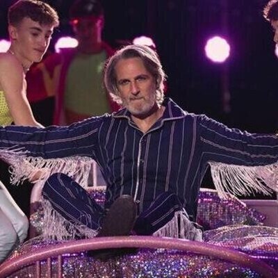 Todos los lados de la cama