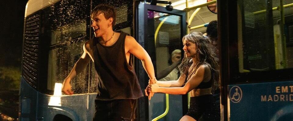 Todos los lados de la cama