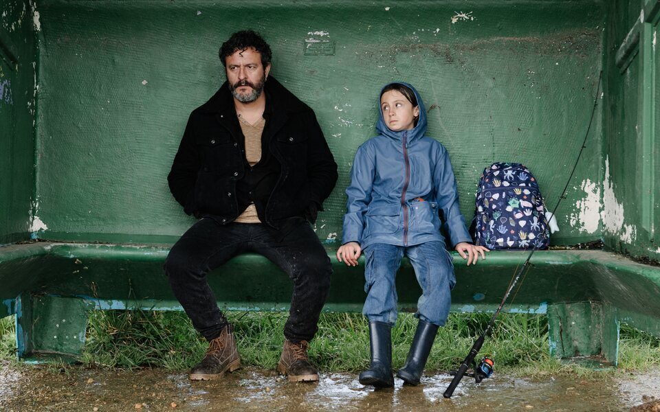 Leo y Lou, dos desconocidos que se vuelven familia