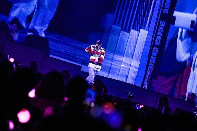 j-hope Tour 'HOPe on THE STAGE' in JAPAN: LIVE VIEWING