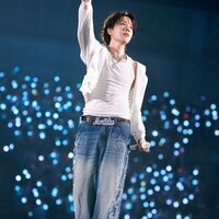 j-hope Tour 'HOPe on THE STAGE' in JAPAN: LIVE VIEWING