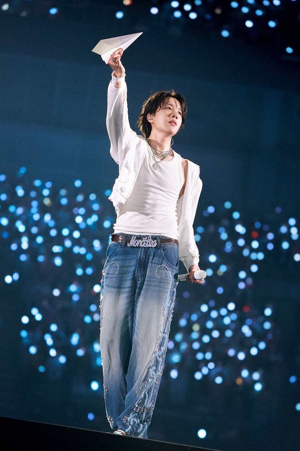 j-hope Tour 'HOPe on THE STAGE' in JAPAN: LIVE VIEWING