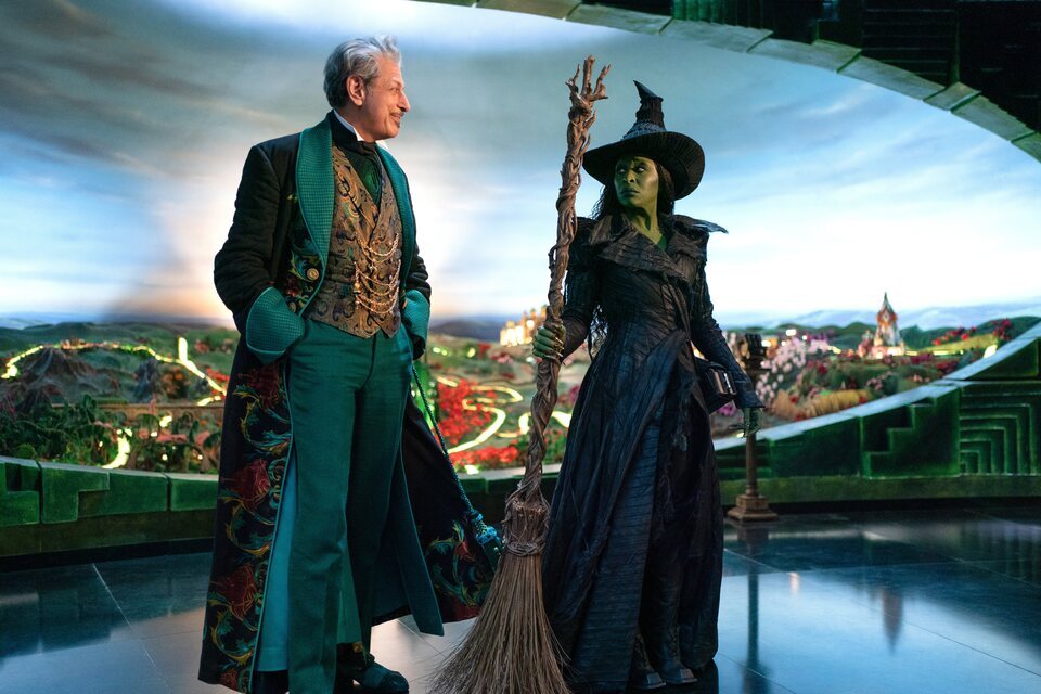 Jeff Goldblum y Cynthia Erivo en 'Wicked: Parte II'