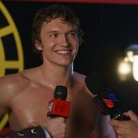 Heated_Rivalry_-_Episode_102-14-scaled