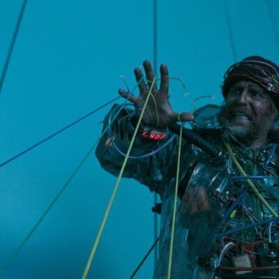 Buena suerte, Diviértete, No mueras