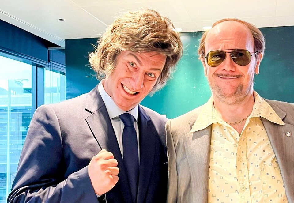 Javier Milei (Carlos Latre) con Jos&eacute; Luis Torrente en 'Torrente Presidente'