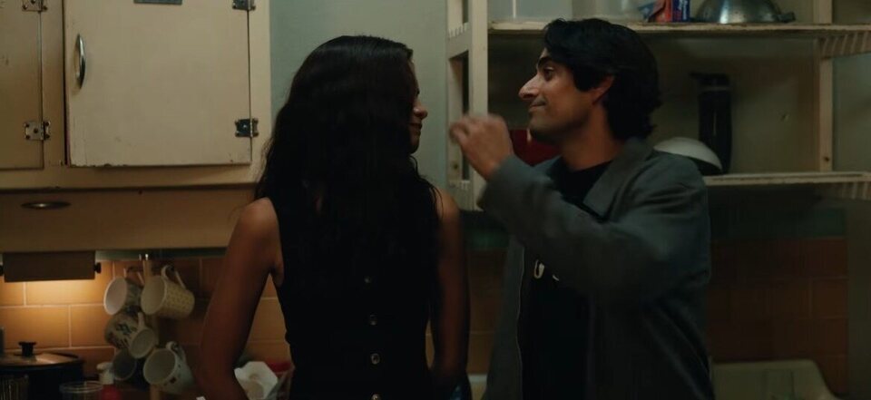 Eman Esfandi interpreta al nuevo novio de MJ