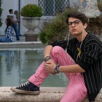 El chico de los pantalones rosas