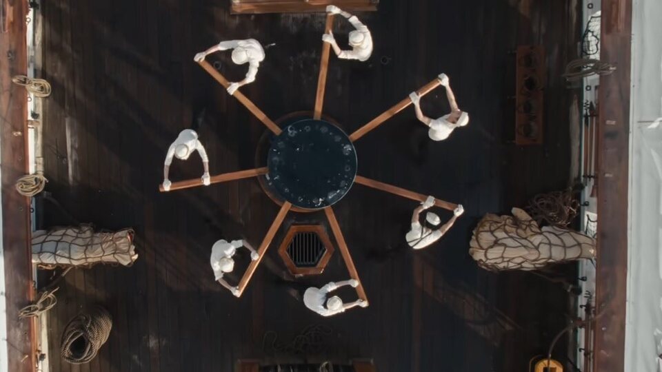 BTS en su videoclip m&aacute;s reciente 'SWIM'