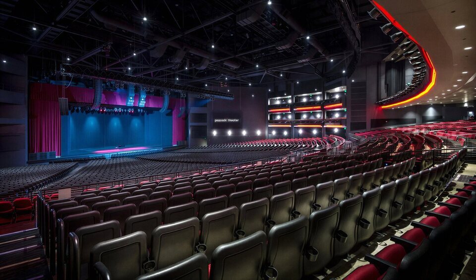 El interior del teatro Peacock, que albergar&aacute; los Oscar