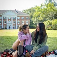 Compañeras de cuarto