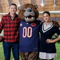 Holiday Touchdown: A Bears Love Story