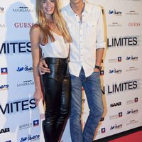 Javier de Miguel y Miriam Pérez asistieron a la Premiére de 'Sin Límites'