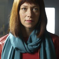 La mujer con la nariz rota