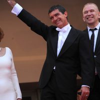 Antonio Banderas, feliz en la premiére de 'La piel que habito' en Cannes