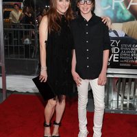 Julianne Moore y su hijo Caleb en la premiére de 'Crazy, stupid love'