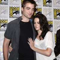 Robert Pattinson y Kristen Stewart en la Comic-Con 2011