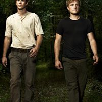 Liam Hemsworth y Josh Hutcherson en 'Los Juegos del Hambre'