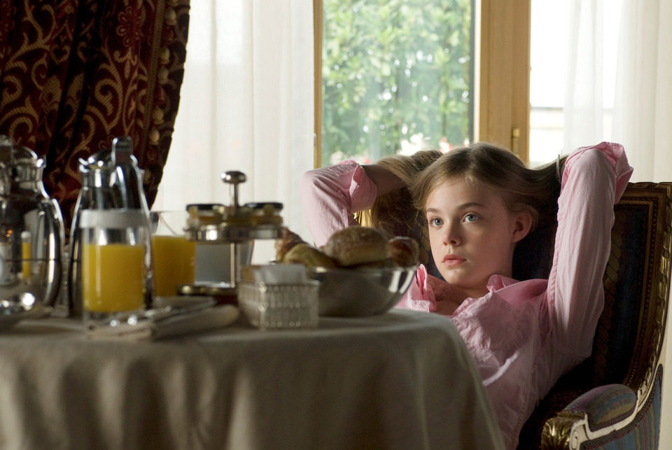 Elle Fanning en su papel en 'Somewhere' de Sofia Coppola