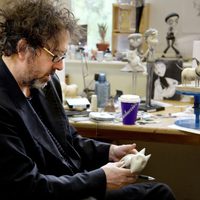 Tim Burton trabaja en Sparky, de 'Frankenweenie'