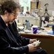 Tim Burton trabaja en Sparky, de 'Frankenweenie'