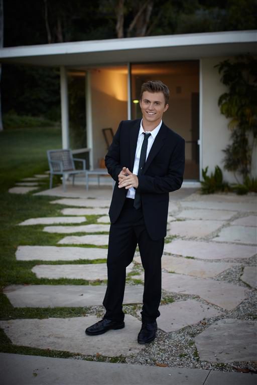Footloose