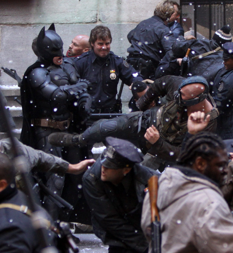 Batman: El caballero de la noche asciende