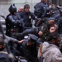 Batman y Bane pelean en el set de Nueva York de 'La leyenda renace'