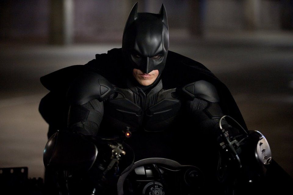 Batman: El caballero de la noche asciende