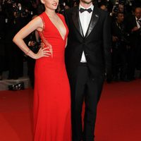 Kristen Stewart y Tom Sturridge en el Festival de Cannes 2012