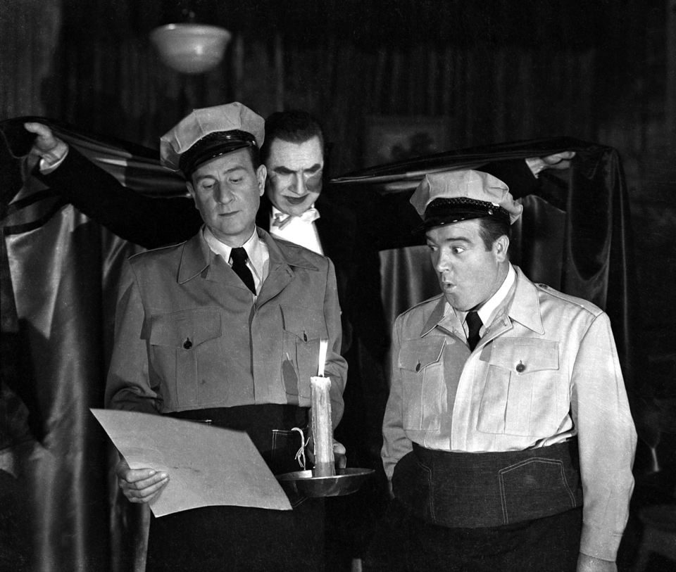 Abbott y Costello contra los fantasmas