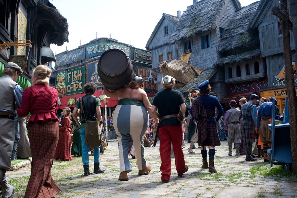 Astérix y Obélix al servicio de su majestad