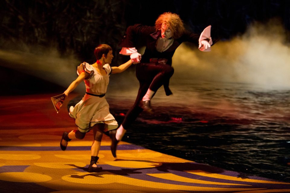Cirque du Soleil: Mundos lejanos