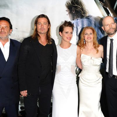 El equipo de 'Guerra Mundial Z' en el estreno en Londres