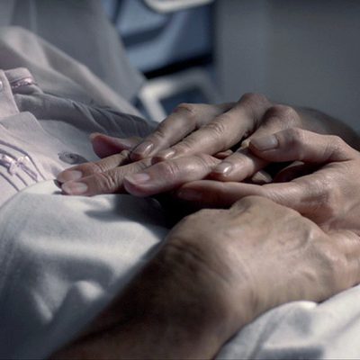 Amaren eskuak (Las manos de mi madre)