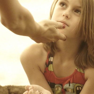 Amaren eskuak (Las manos de mi madre)