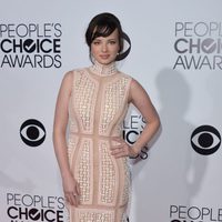 Ashley Rickards en los People's Choice Awards 2014