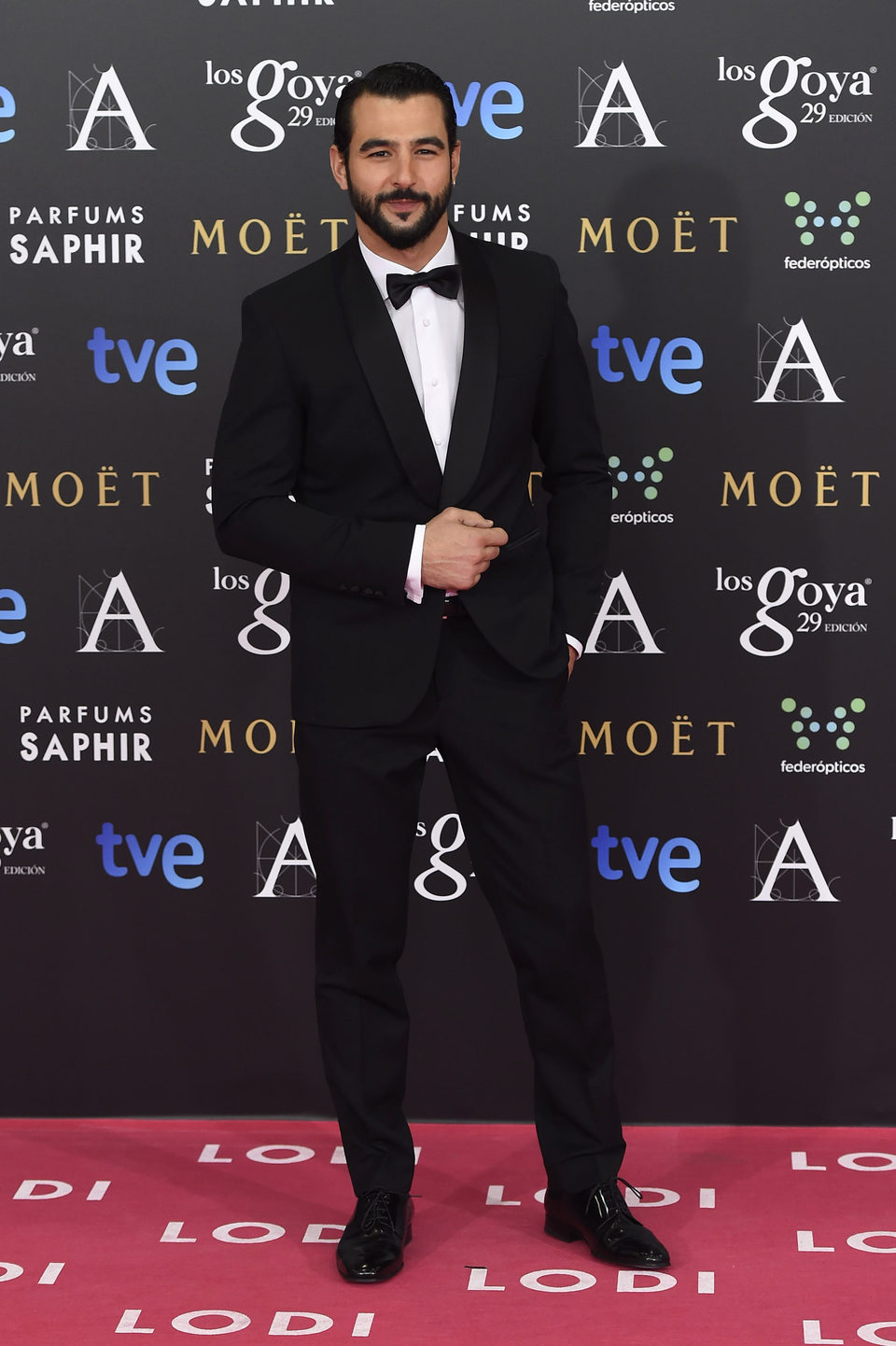 Antonio Velázquez en la alfombra roja de los Goya 2015
