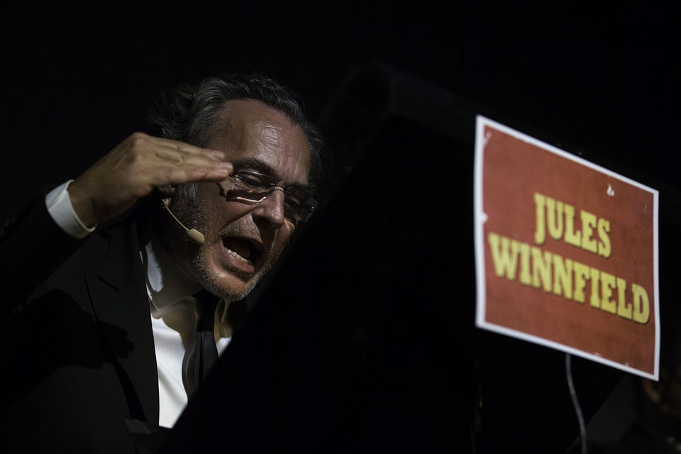 José Coronado es Jules Winnfield en One Night Only: 'Pulp Fiction'