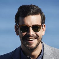 Mario Casas posando en el Festival de Cine de San Sebastián 2015