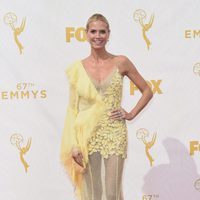 Heidi Klum en la alfombra roja de los Emmy 2015