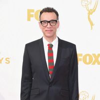 Fred Armisen en la alfombra roja de los Premios Emmy 2015