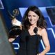 Julia Louis-Dreyfus recibiendo el Premio Emmy 2015
